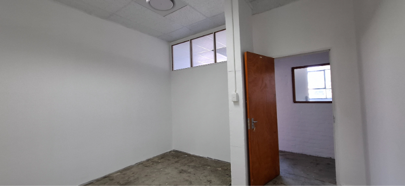 To Let commercial Property for Rent in Maitland Western Cape